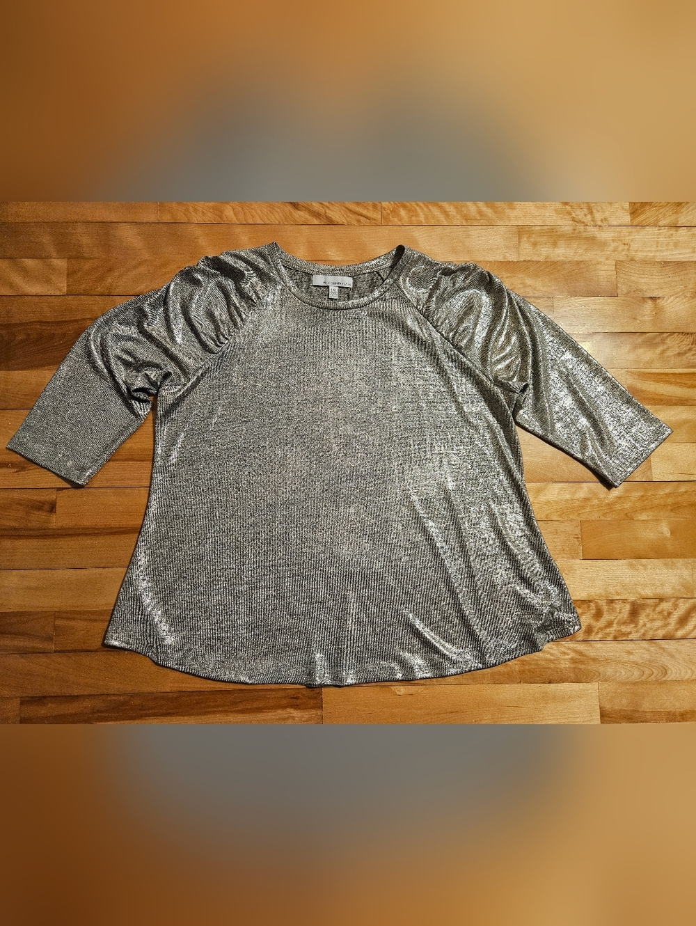 Silver Metallic Loose Fit Top Size L / XL